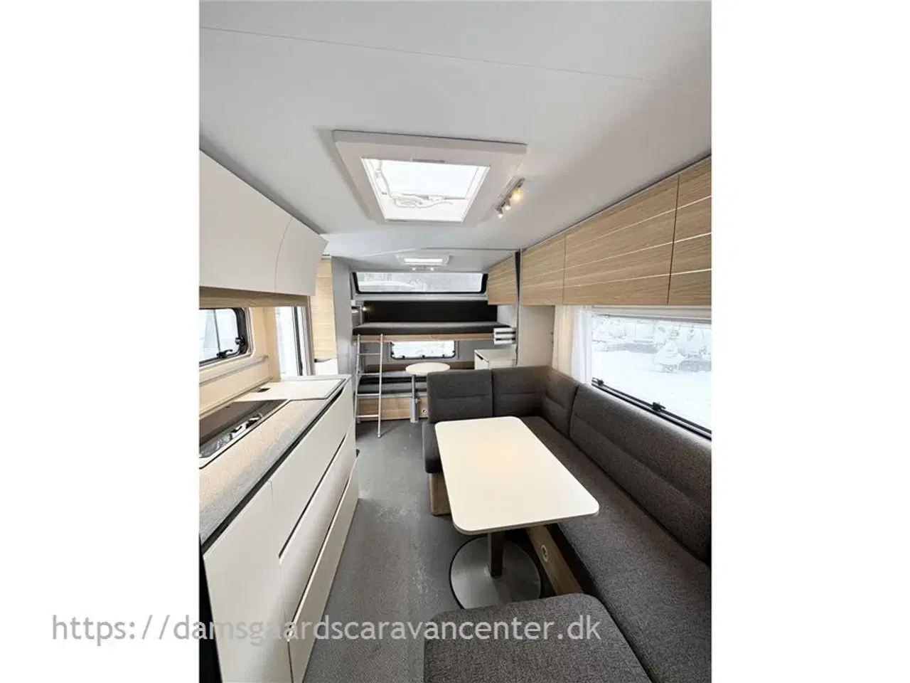 Billede 14 - 2022 - Adria Adora 613 PK Teen   Dobbeltseng-Køjer-Gulvtemp.-Aircon-Telt