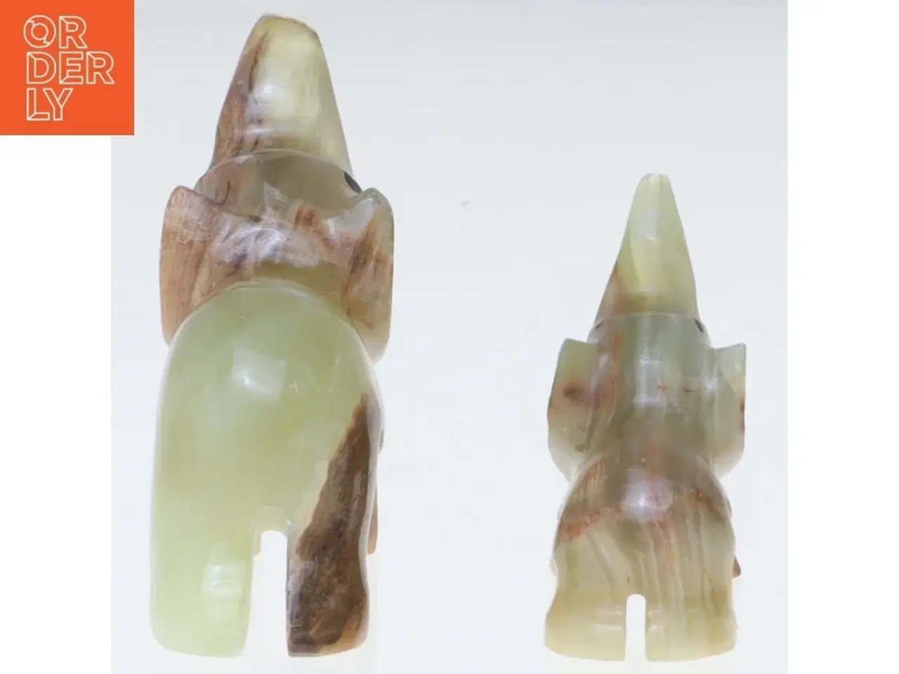 Billede 5 - Udskårne sten elefanter (str. 5 cm. og 3,5 cm)