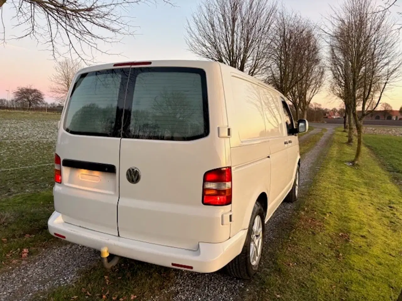 Billede 3 - VW Transporter 2,5 TDi 130 Kassevogn kort 4d Nysyn