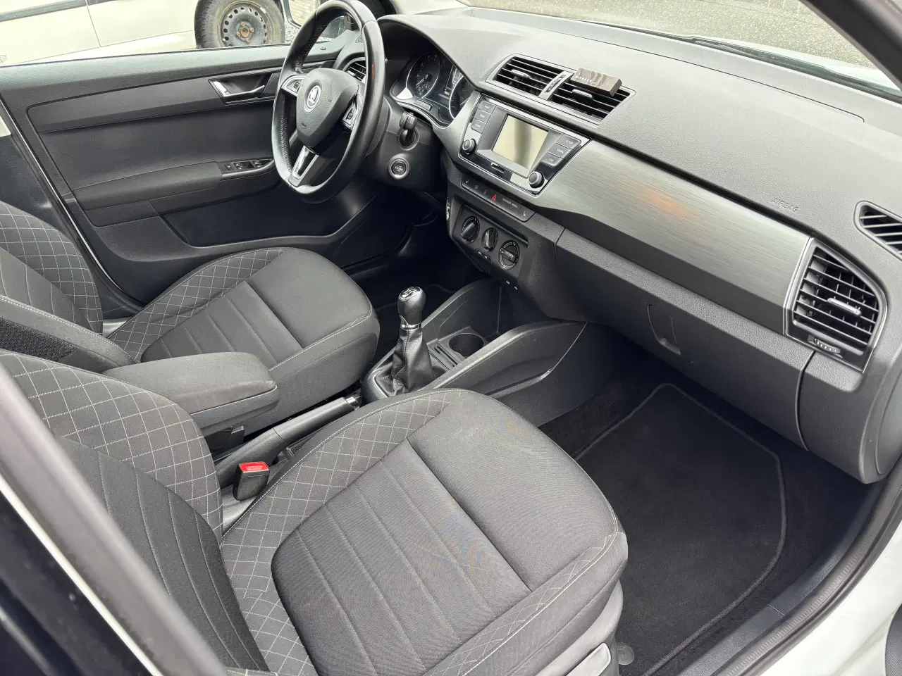 Billede 7 - Spare gris med plads :-)