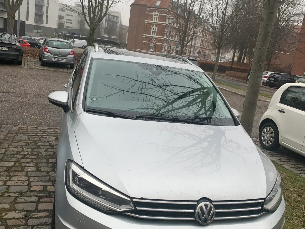 Billede 2 - VW Touran Highline 2,0 TDi