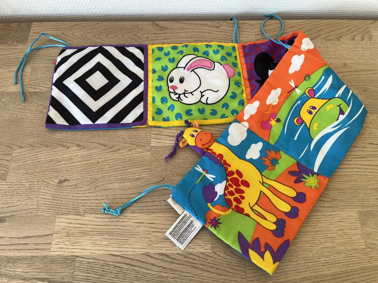 Billede 2 - Lamaze ophæng til tremmeseng/kravlegård/barnevogn