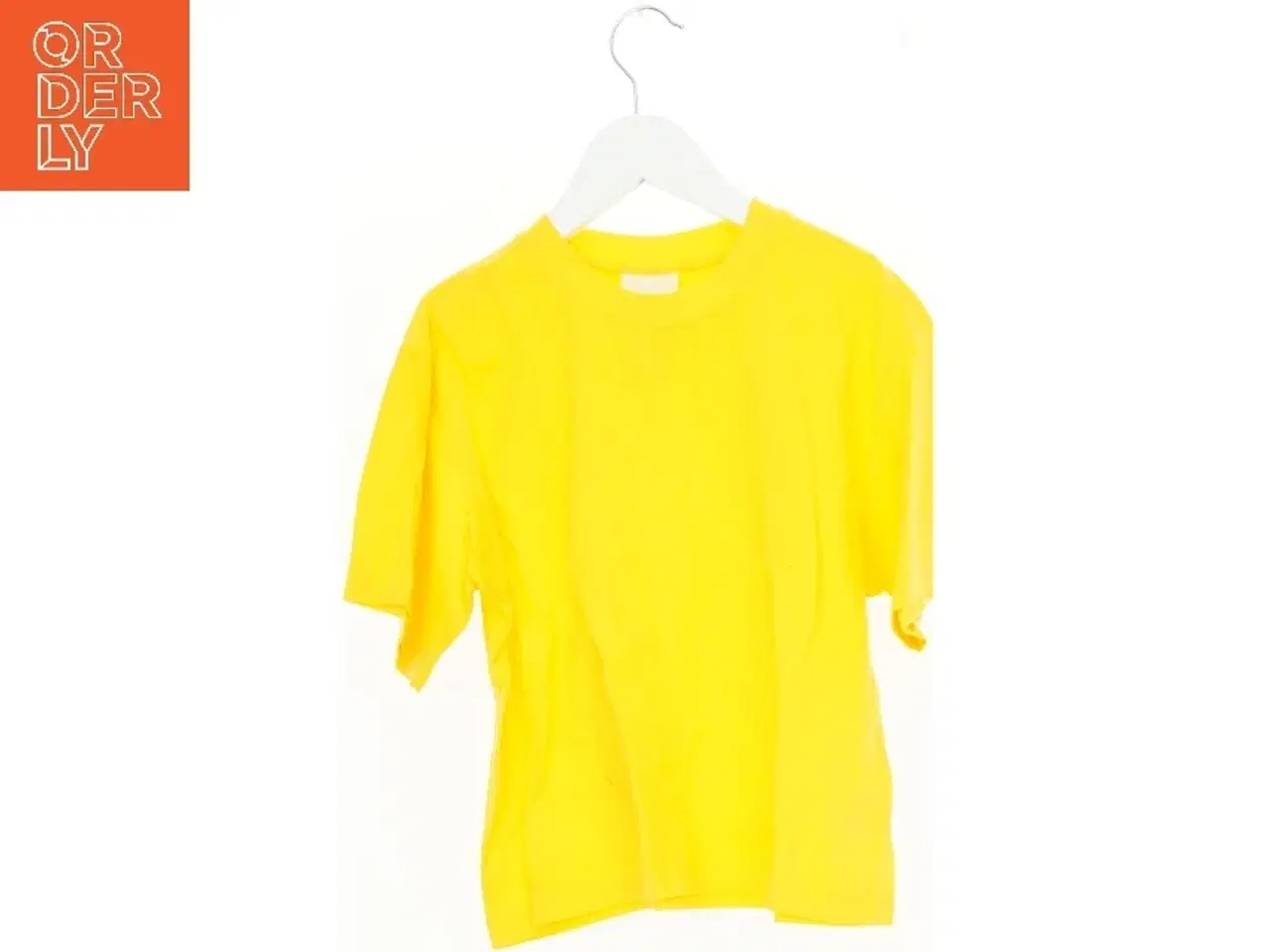 Billede 1 - T-Shirt (str. 146 cm)