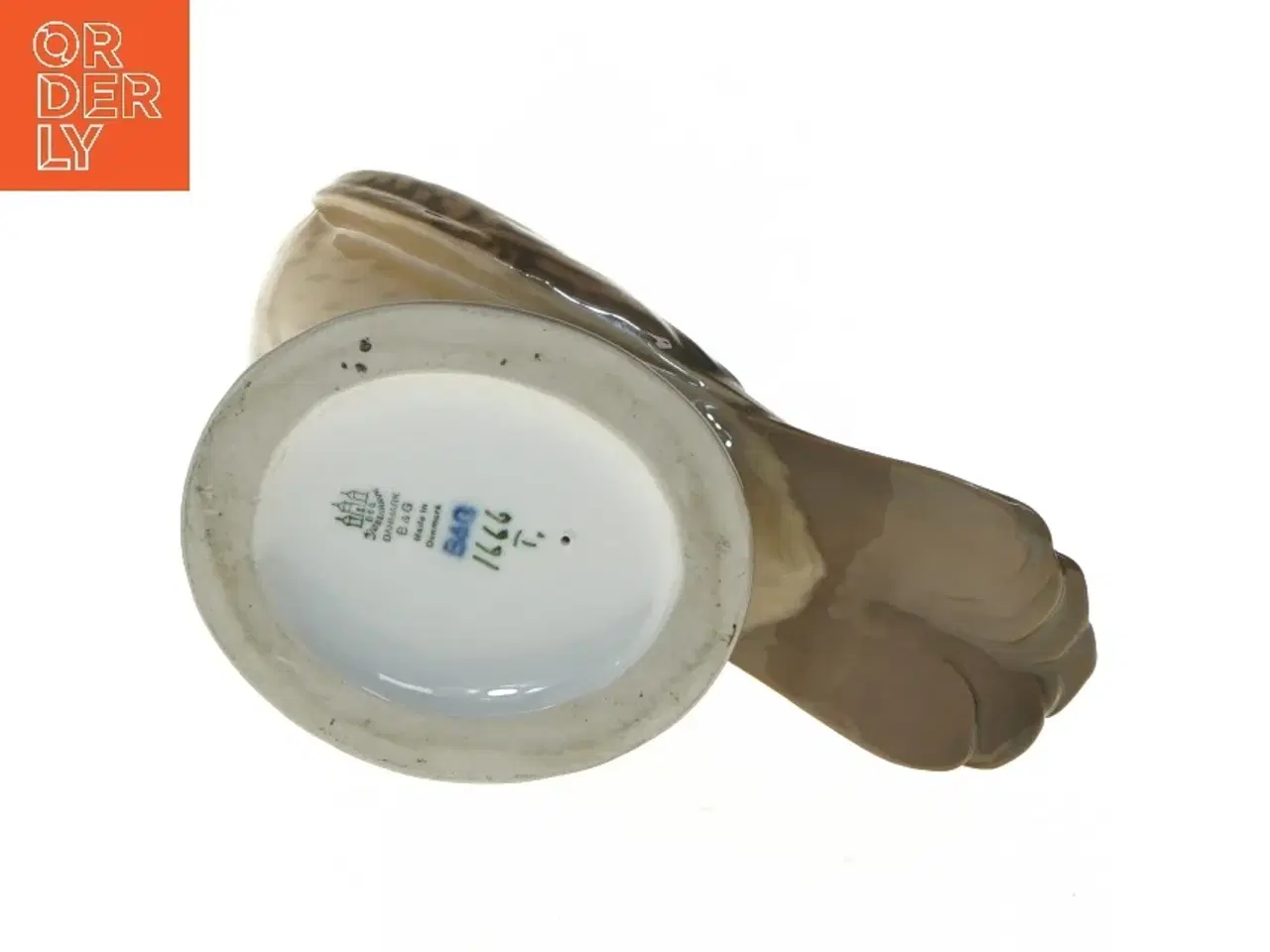 Billede 3 - Porcelænsfalk figur fra Bing Og Grøndal (str. 18x20 cm)