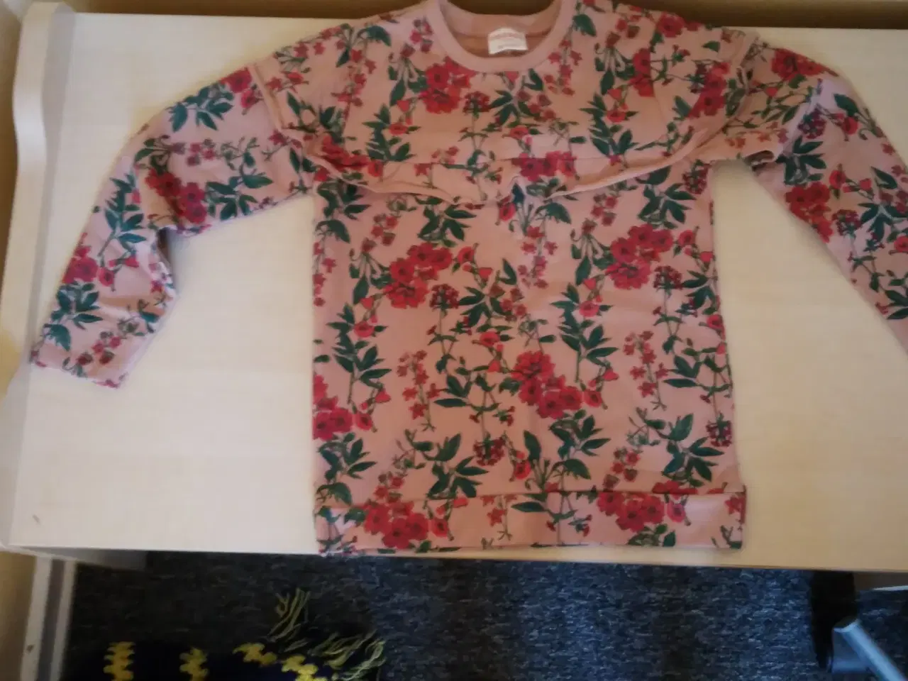 Billede 4 - Børnetøj - som nyt