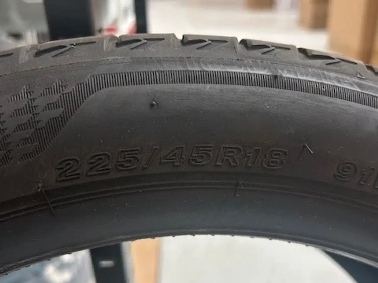 Billede 3 - Bridgestone 4 stk. størrelse 225/45R18