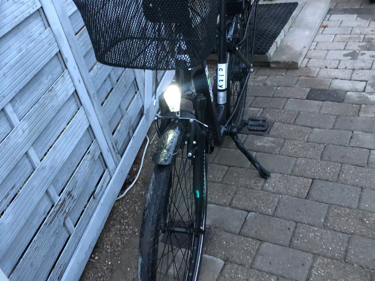 Billede 2 - El cykel  smart city