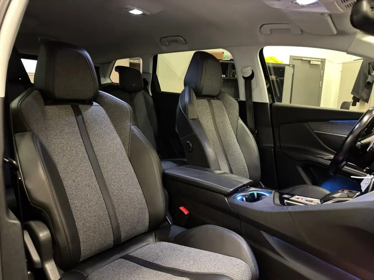 Billede 16 - Peugeot 5008 1,5 BlueHDi 130 Allure EAT8 7prs