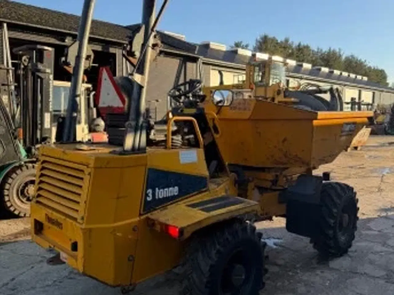 Billede 3 - Dumper med Svinglad 