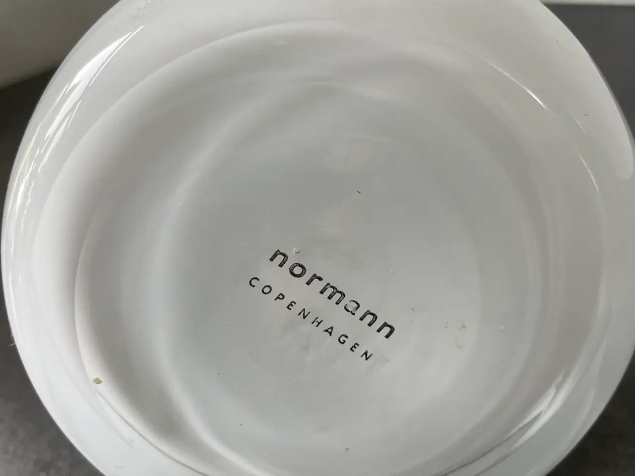 Billede 2 - Normann høj vase hvis