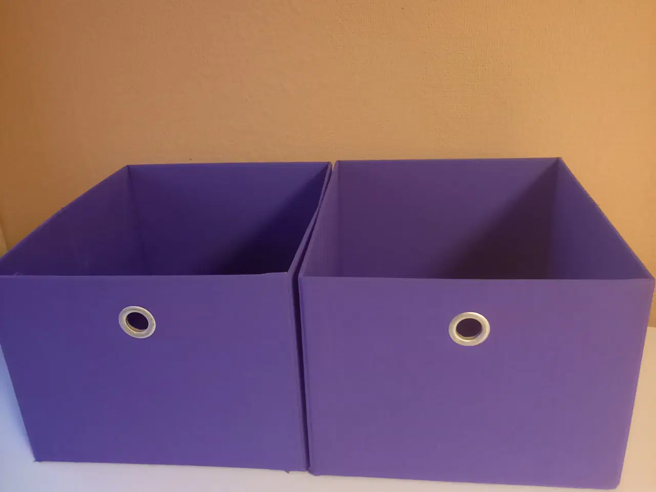Billede 2 - Opbevaringskasser i lilla