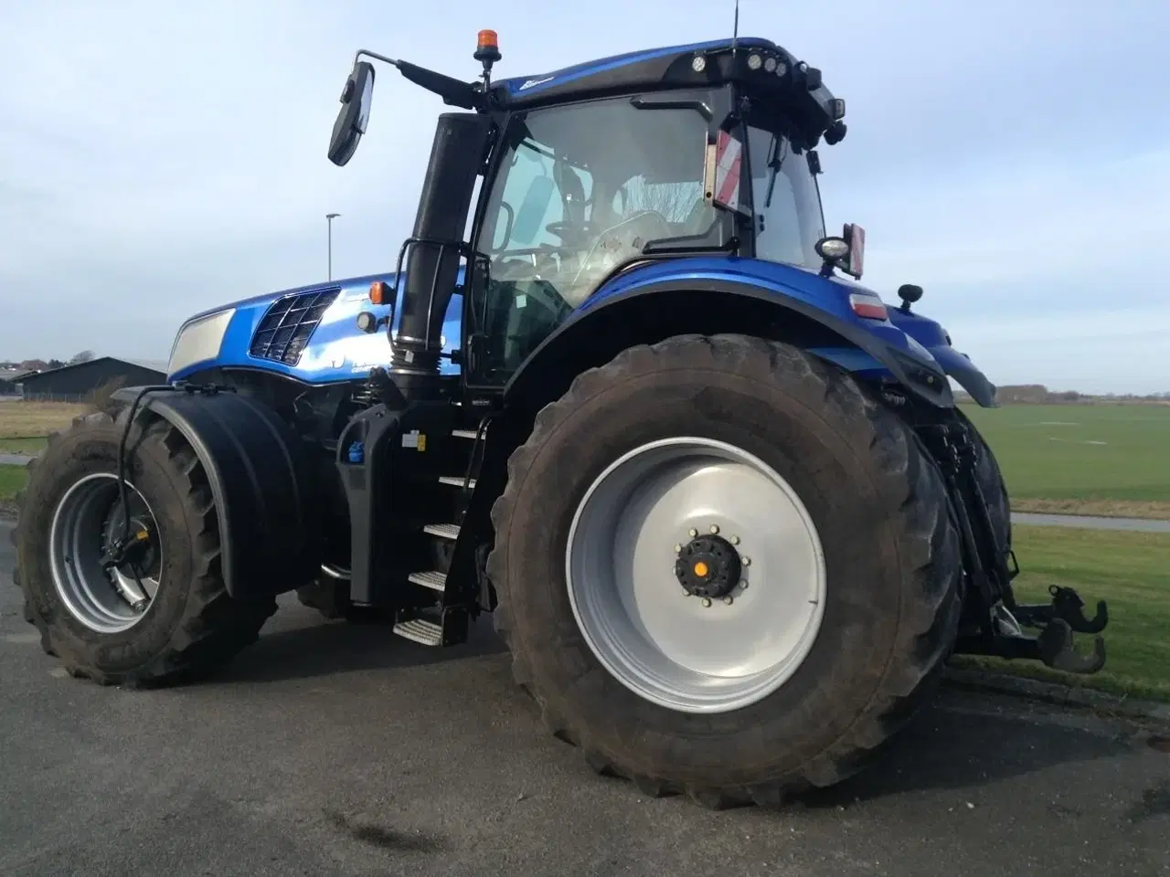 Billede 2 - New Holland T8.435 PLMI NYE DÆK