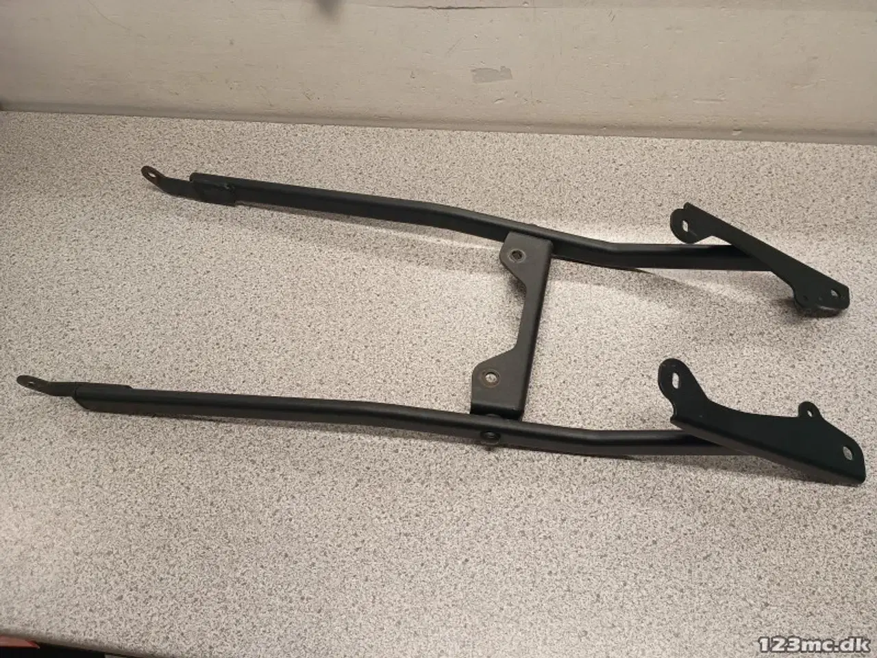 Billede 1 - GIVI Bagagebærer u/topplade - CB650/CBR650F 14-17