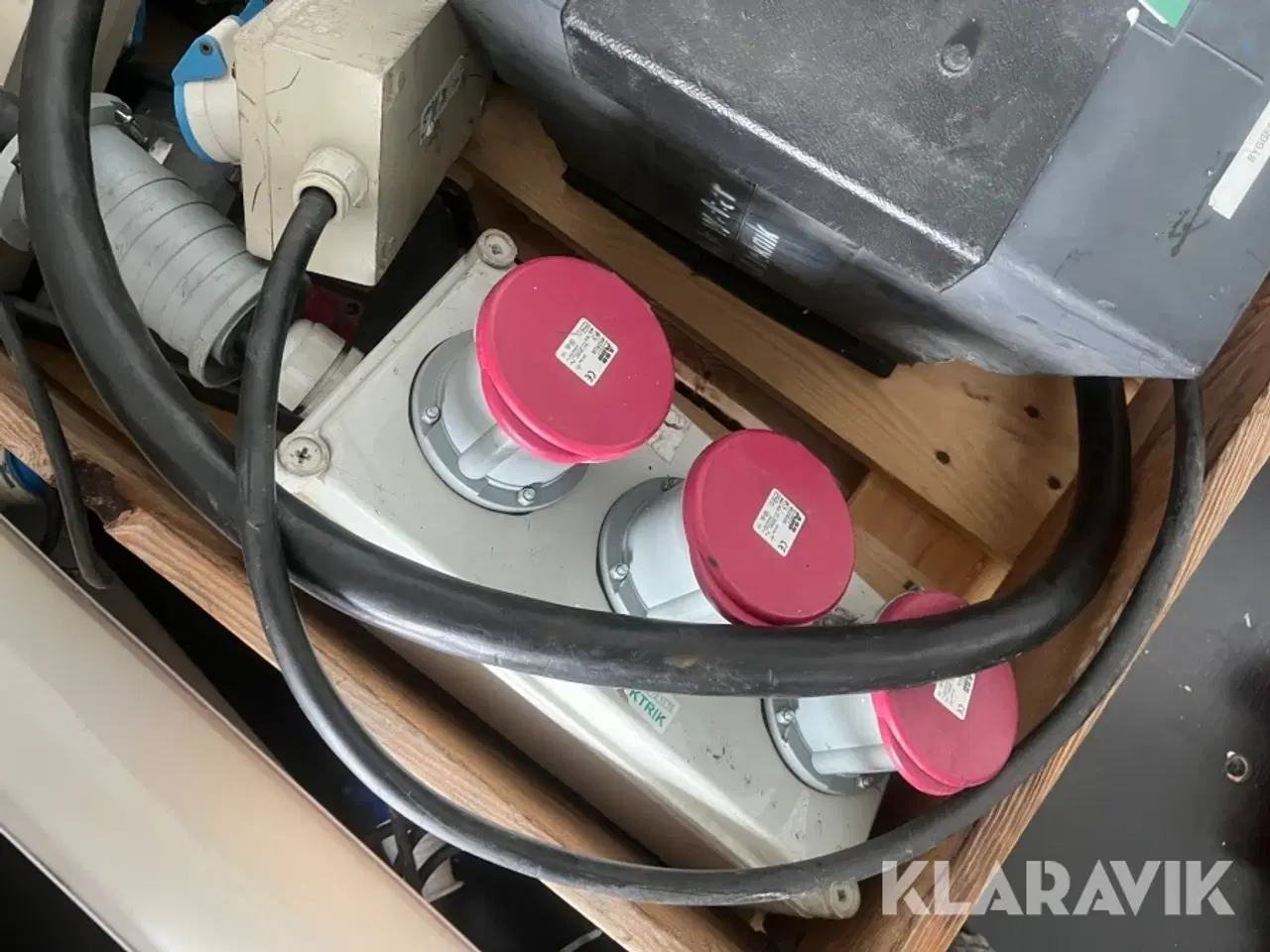 Billede 6 - Blandet el dele byggetavler samt lys rør