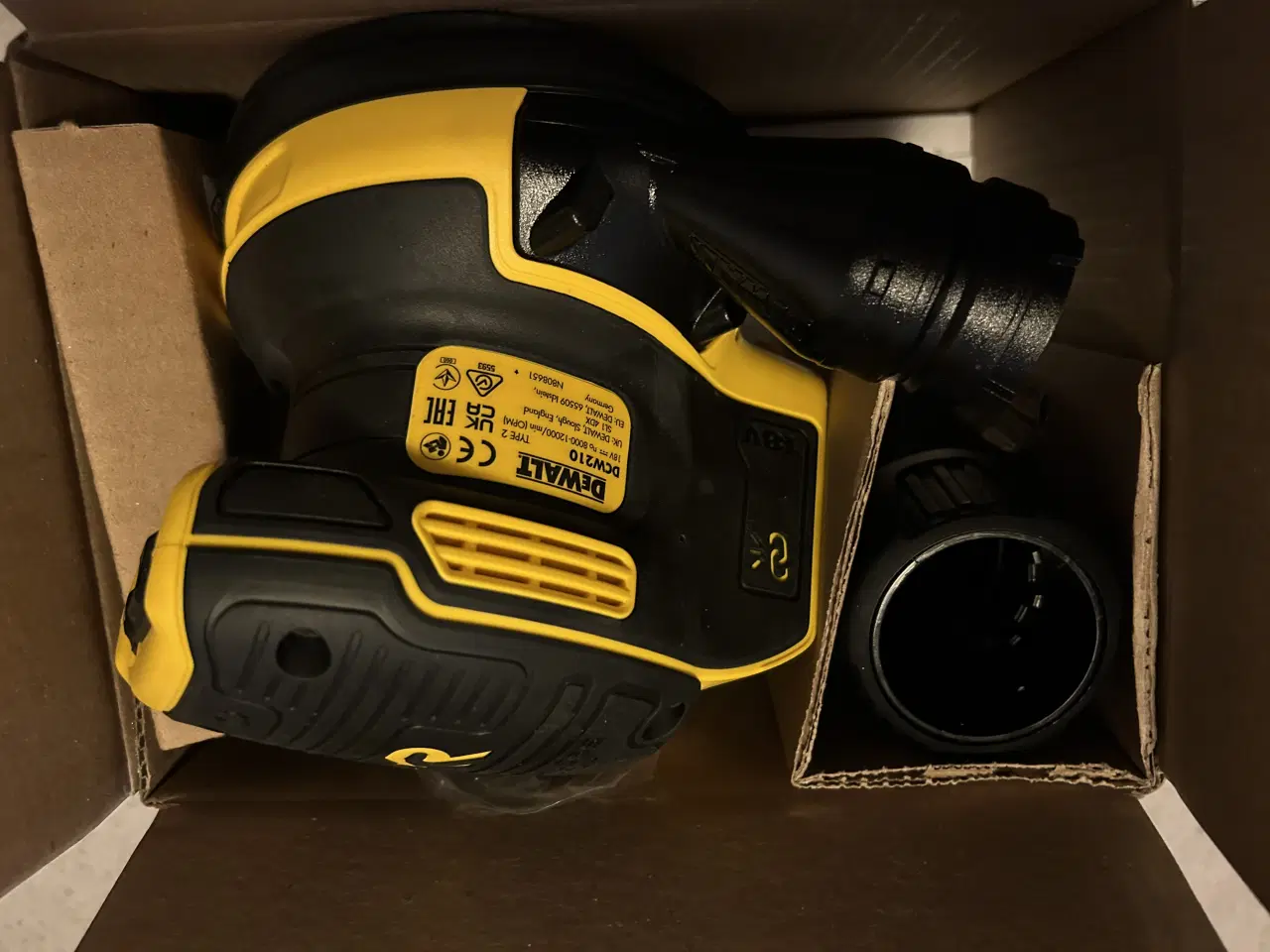 Billede 7 - Dewalt ekscentersliber DCW210N XR 18V