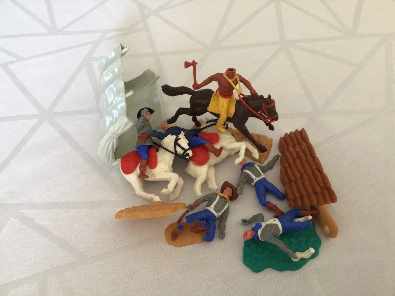 Billede 2 - Timpo figurer