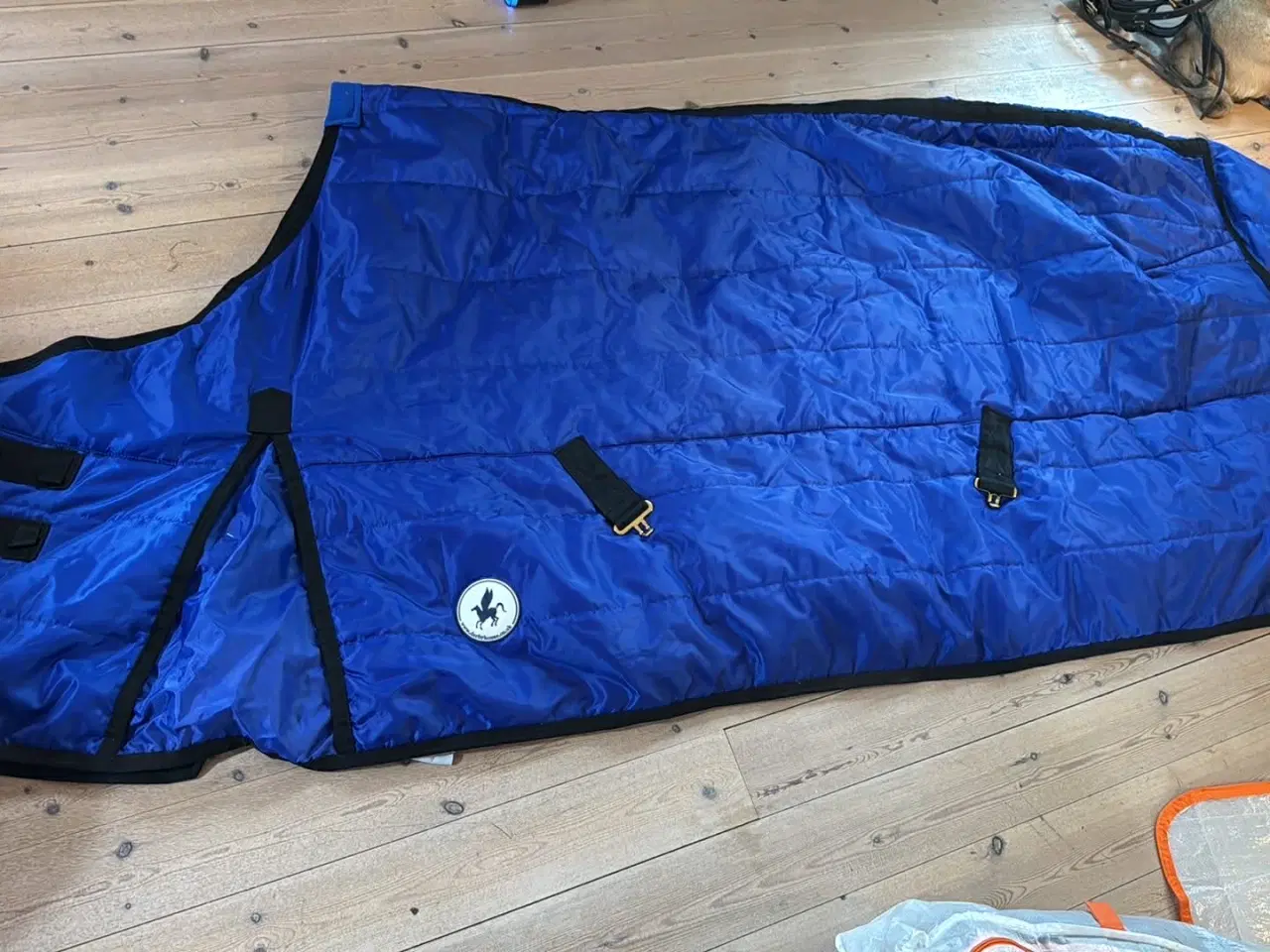 Billede 3 - Stald dækken str 155 200g