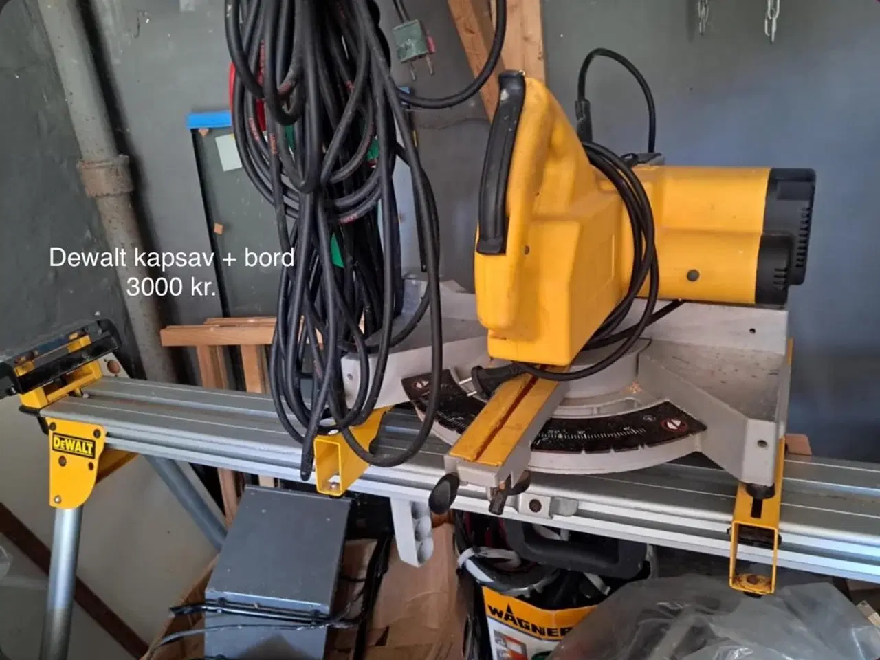 Billede 1 - Kapsav + bord DeWalt 