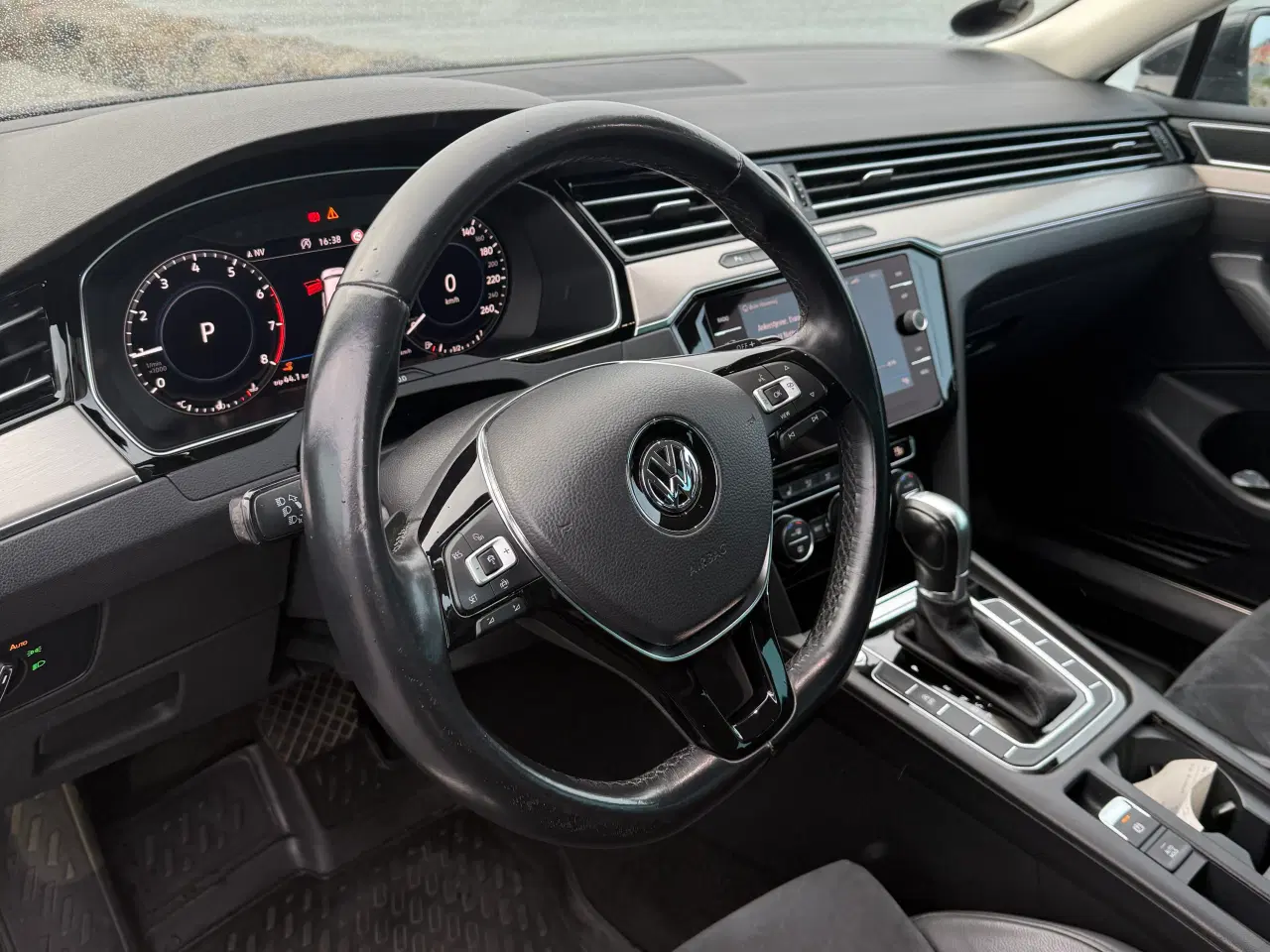 Billede 10 - Rigtig fin og velholdt Vw Passat. 