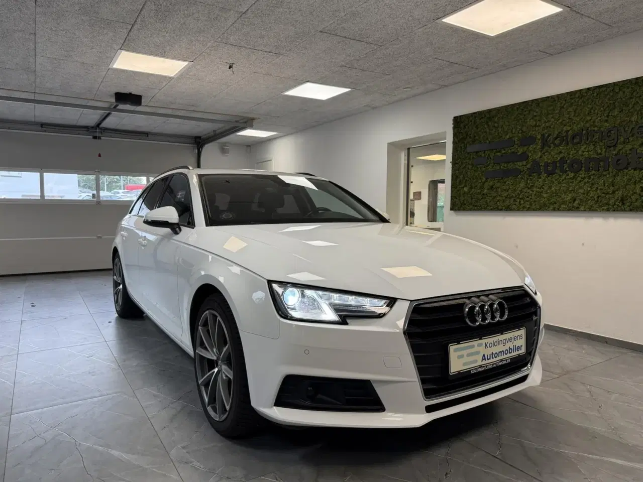 Billede 1 - Audi A4 Avant 2,0 TDI S Tronic 150HK Stc 7g Aut.