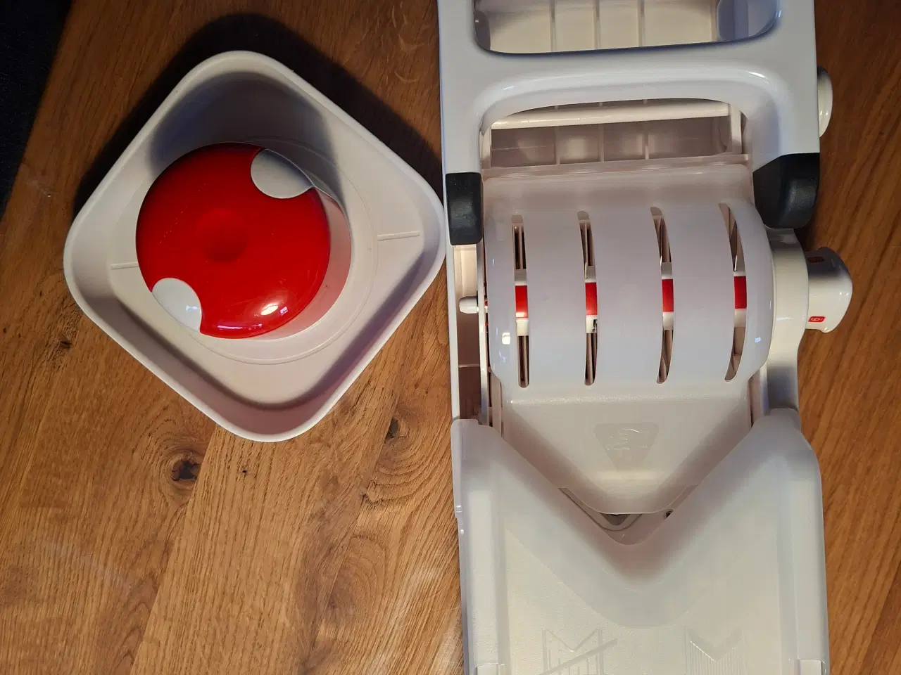 Billede 3 - Tupperware MandoChef mandolinjern 