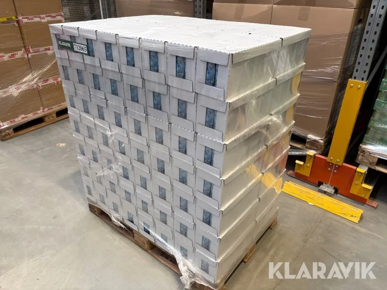 Billede 1 - Vand Ave Valley Spring Water - 24 paller