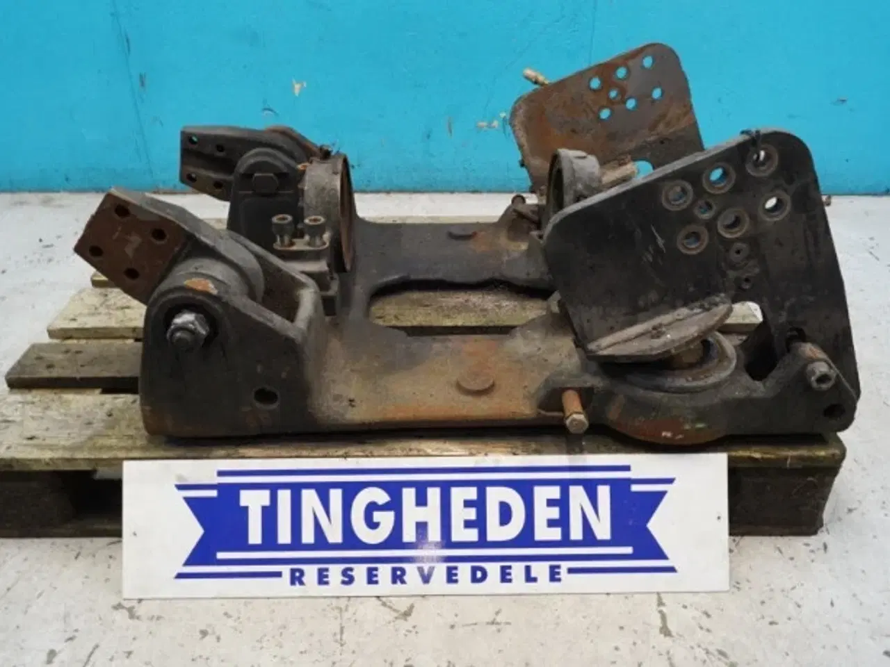 Billede 13 - Valtra T213 Forbro / Affjedring 