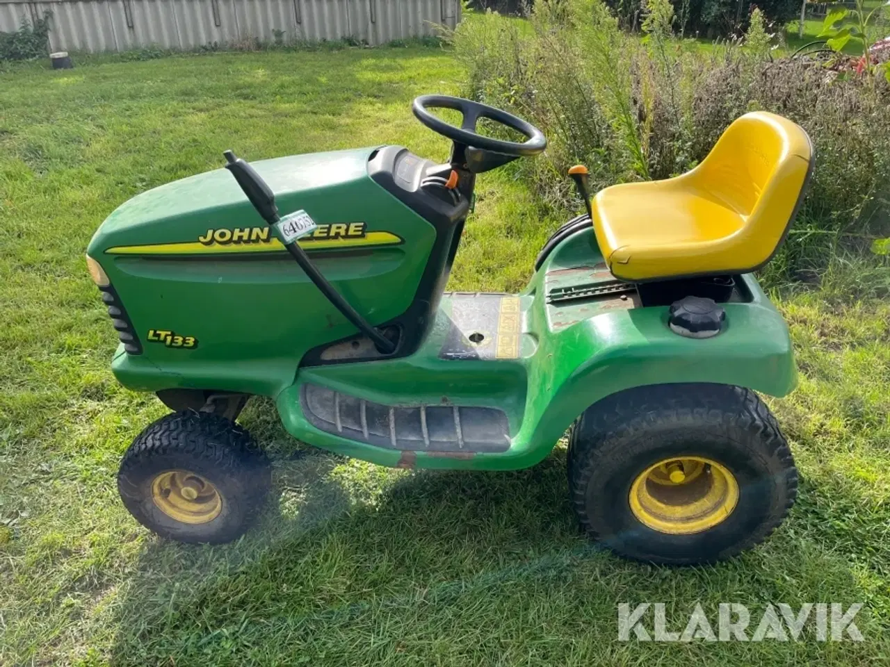 Billede 6 - Græsslåmaskine John Deere LT133