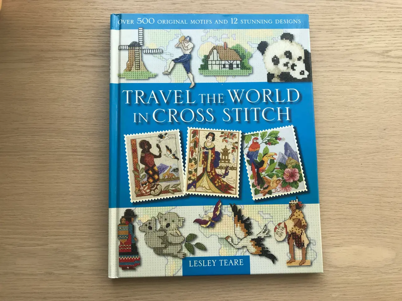 Billede 1 - Travel the World in Cross Stitch