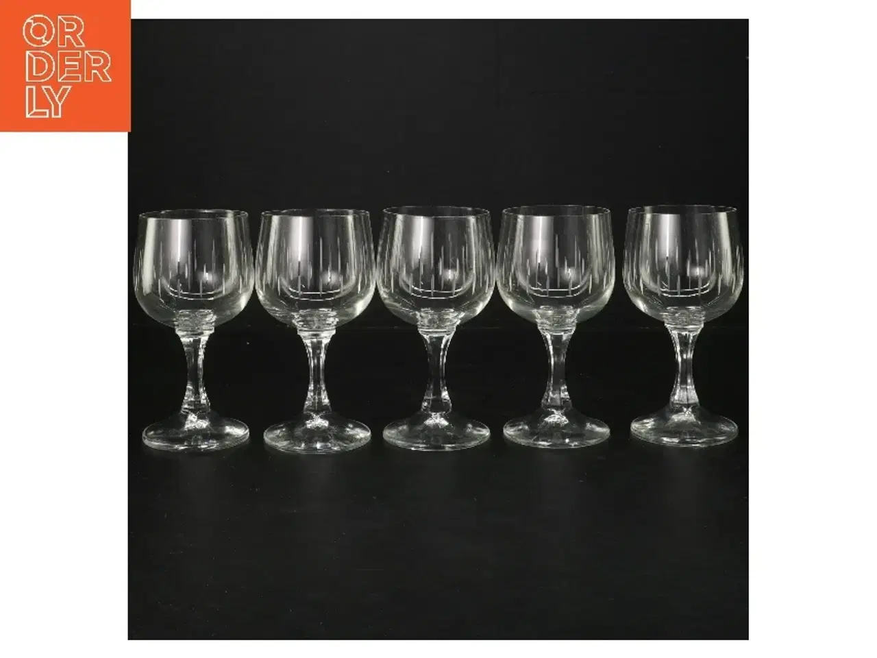Billede 1 - Smukke vinglas, sæt af 5 (str. 5 styk, 13 cm)