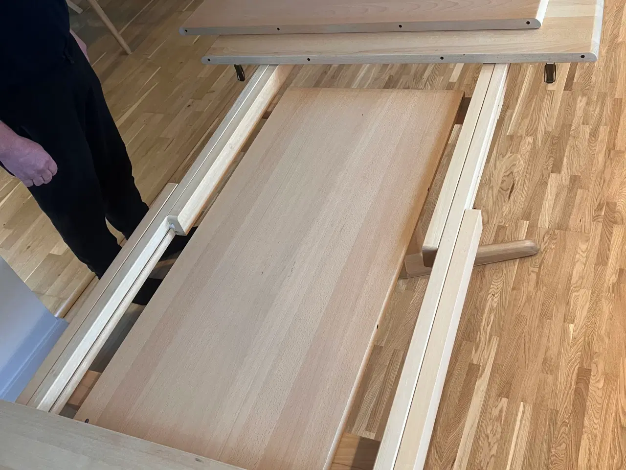 Billede 4 - Skovby spisebord med tillægsplader 