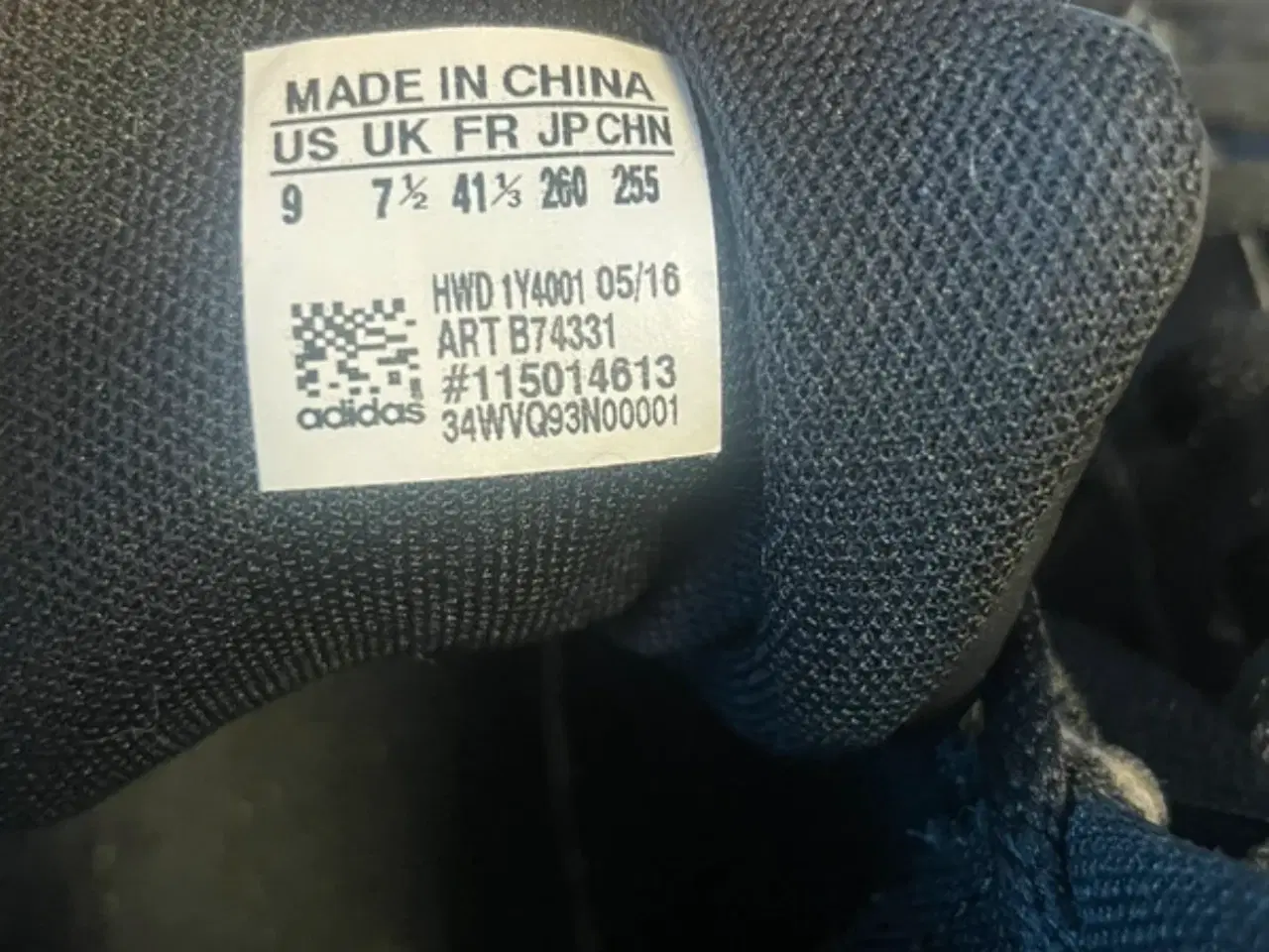 Billede 3 - Adidas sko i sort og guld