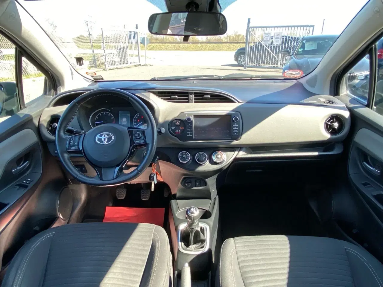 Billede 12 - Toyota Yaris 1,0 VVT-I T2 69HK 5d