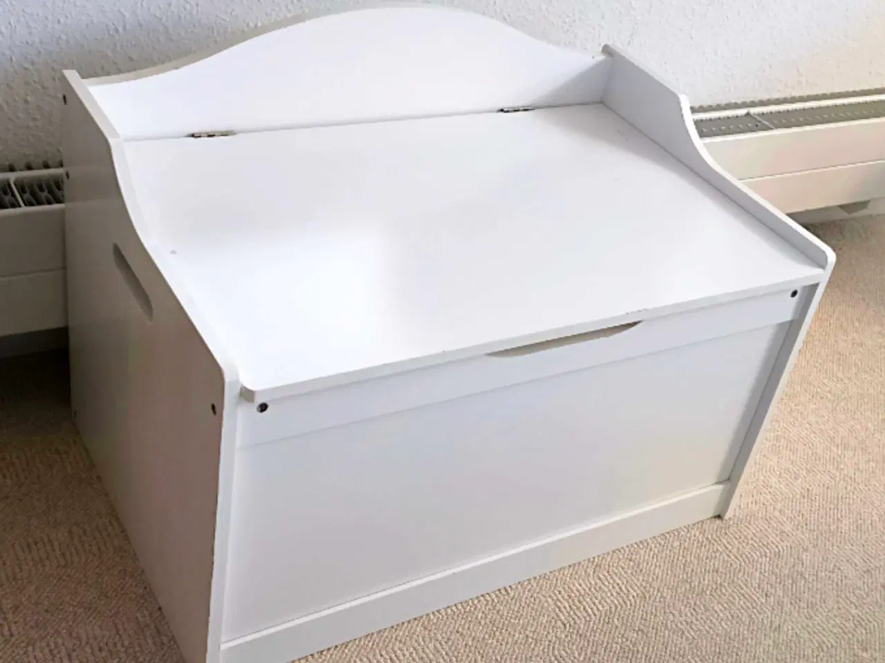 Billede 1 - Smart lille opbevarings bænk