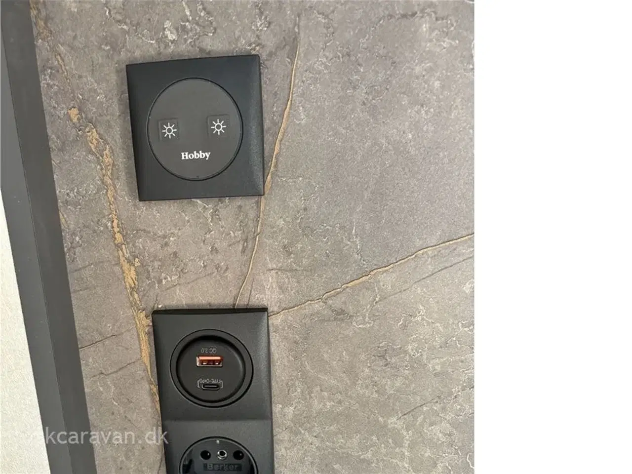 Billede 9 - 2026 - Hobby De Luxe 460 SFf   Kamapagne vogn med meget udstyr