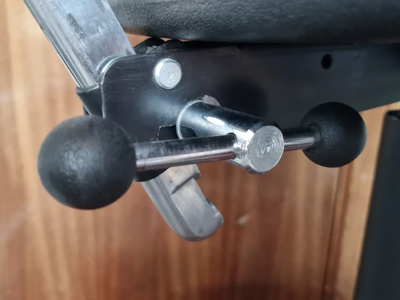 Billede 5 - Fritz Hansen KEVI høj kontorstol