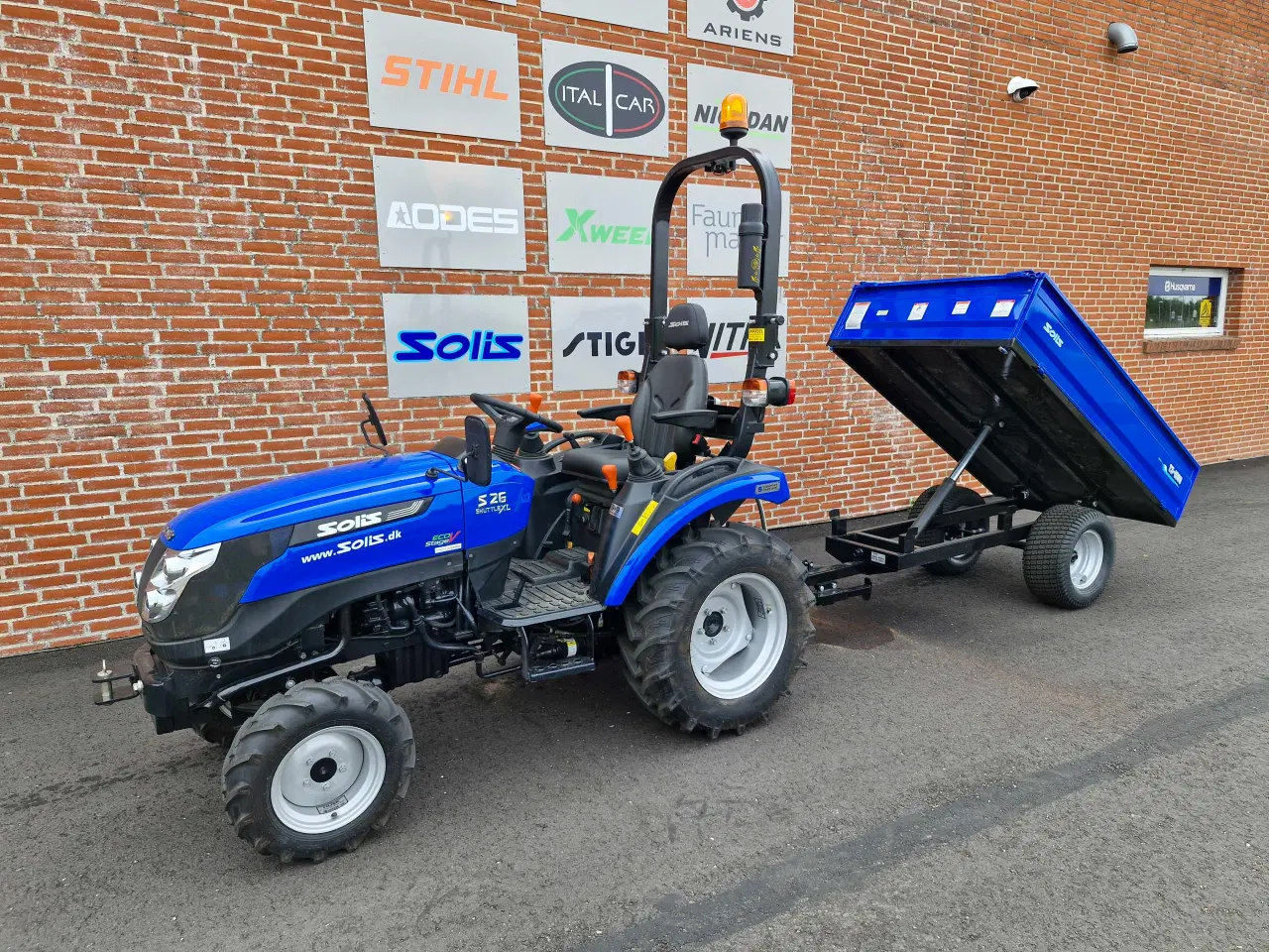 Billede 1 - Ny Solis 26 ShuttleXL 9+9 Traktor + DEMO vogn