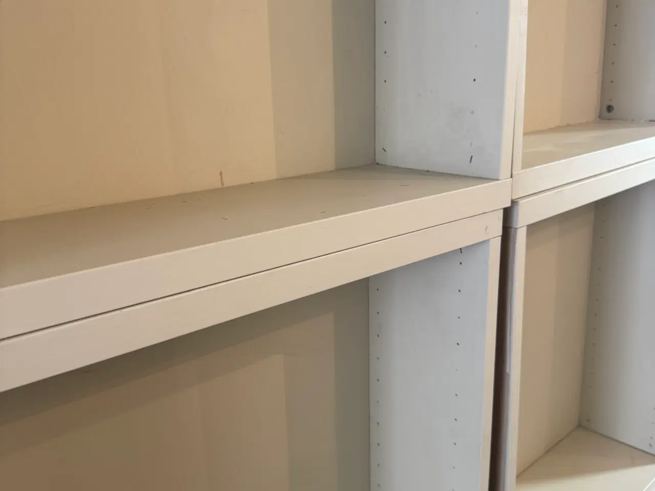 Billede 2 - IKEA Bestå væghylder