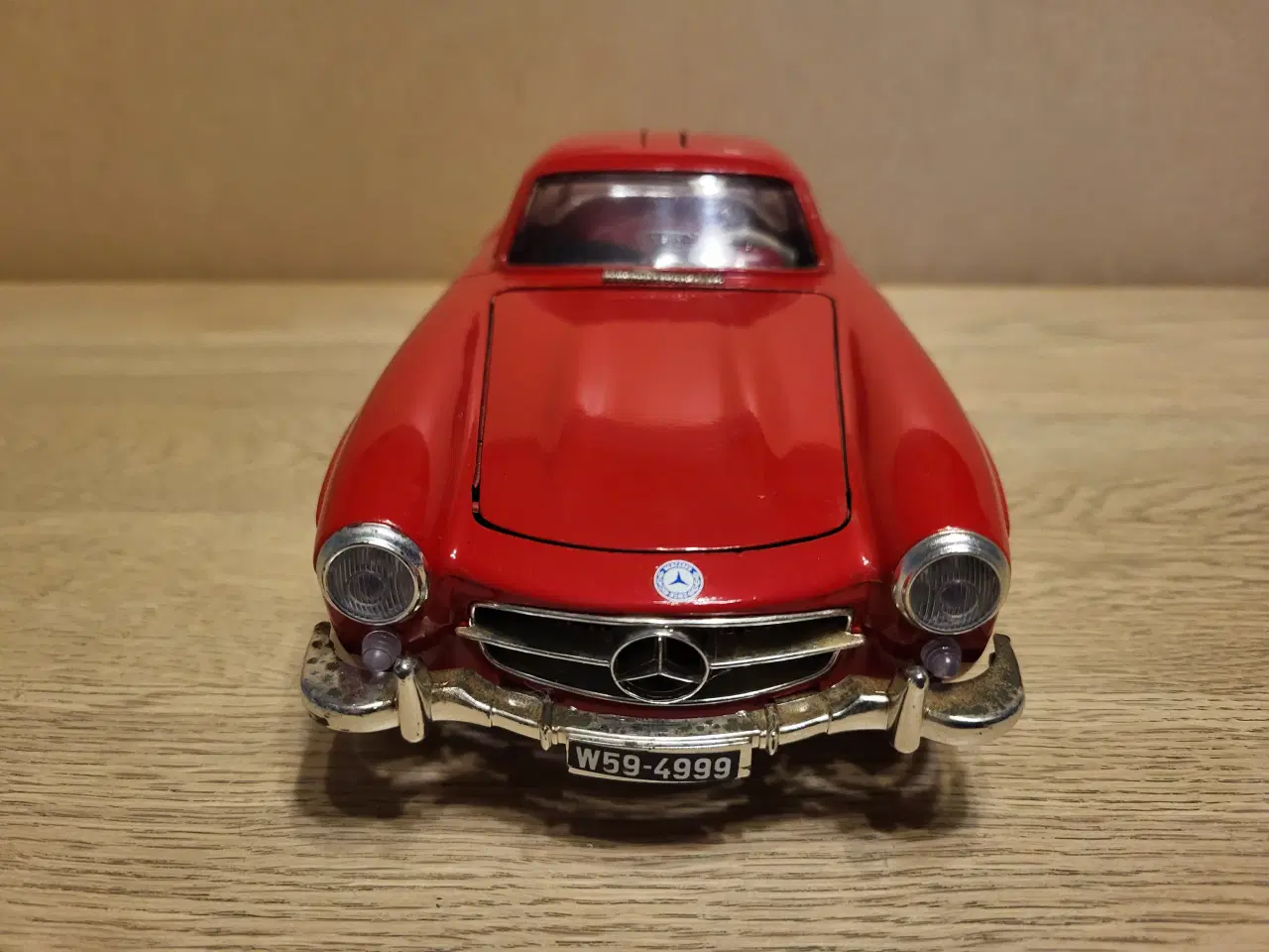 Billede 3 - Modelbil. Mercedes Benz 300 SL (1954) Skala 1/18.