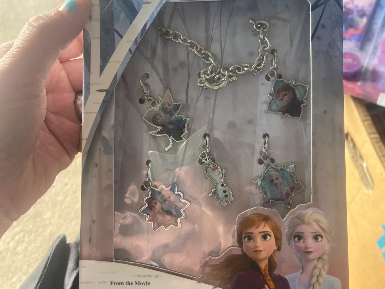 Billede 1 - Armbånd m. Frost fra Disney solgt