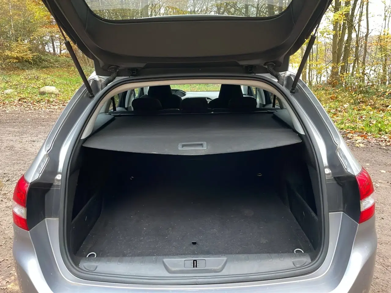 Billede 18 - Peugeot 308 2,0 BlueHDi 150 Allure SW EAT6