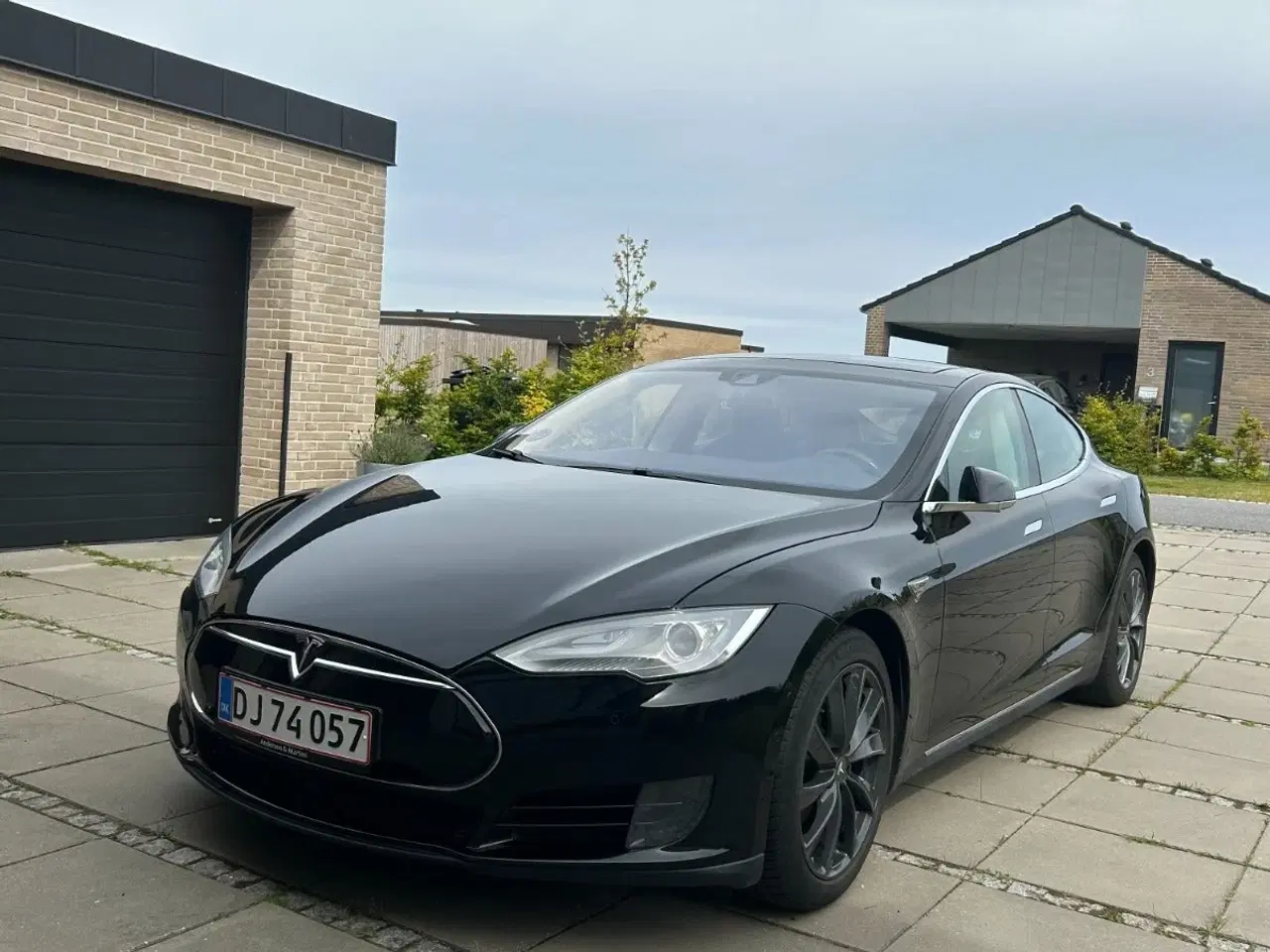 Billede 1 - Tesla Model S  85 7prs