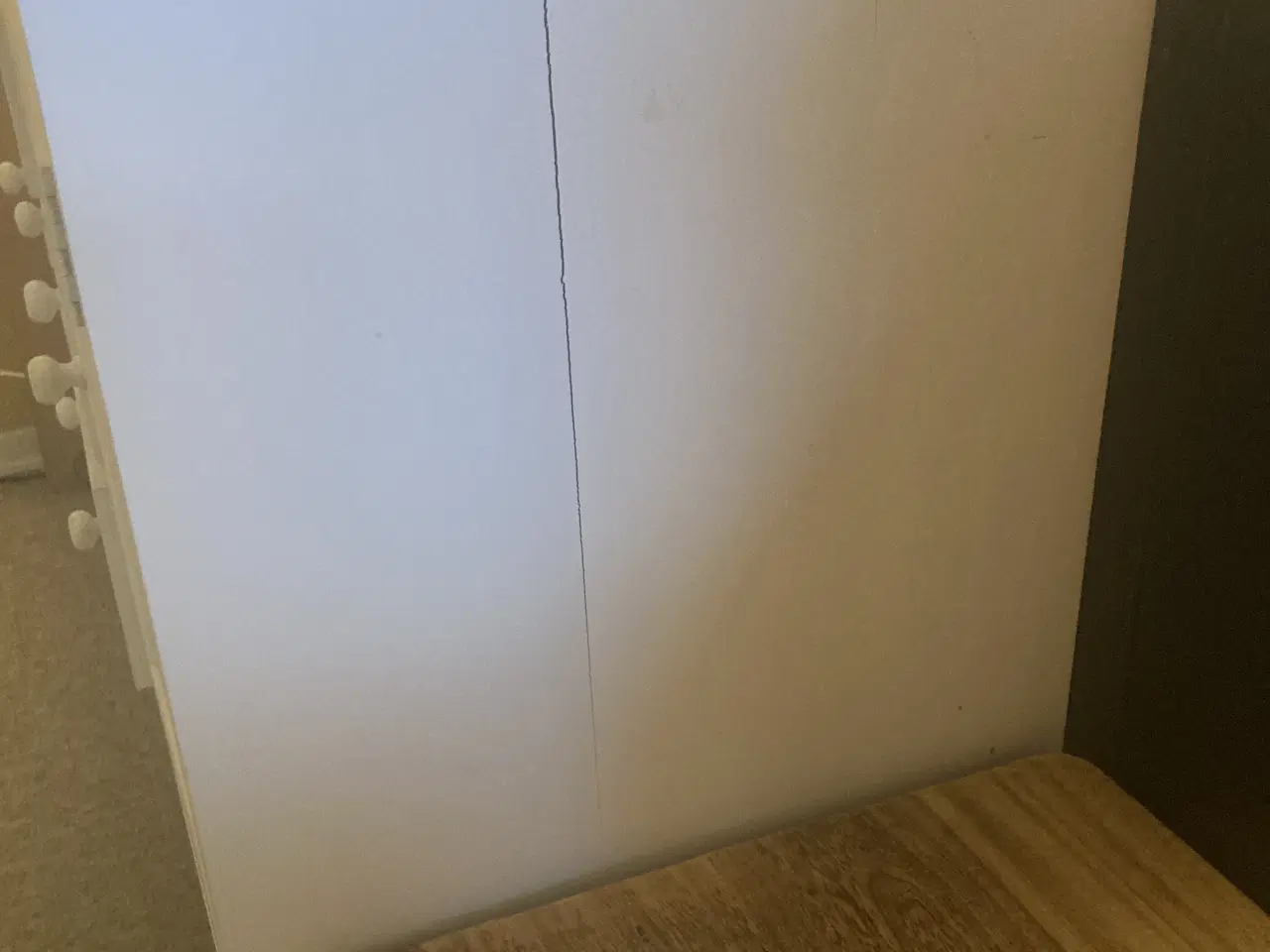 Billede 8 - Romantisk skænk m. flotte gitterlåger & udskæring