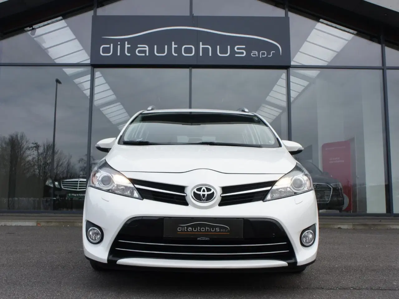 Billede 1 - Toyota Verso 1,8 VVT-i T2 Touch MDS 7prs