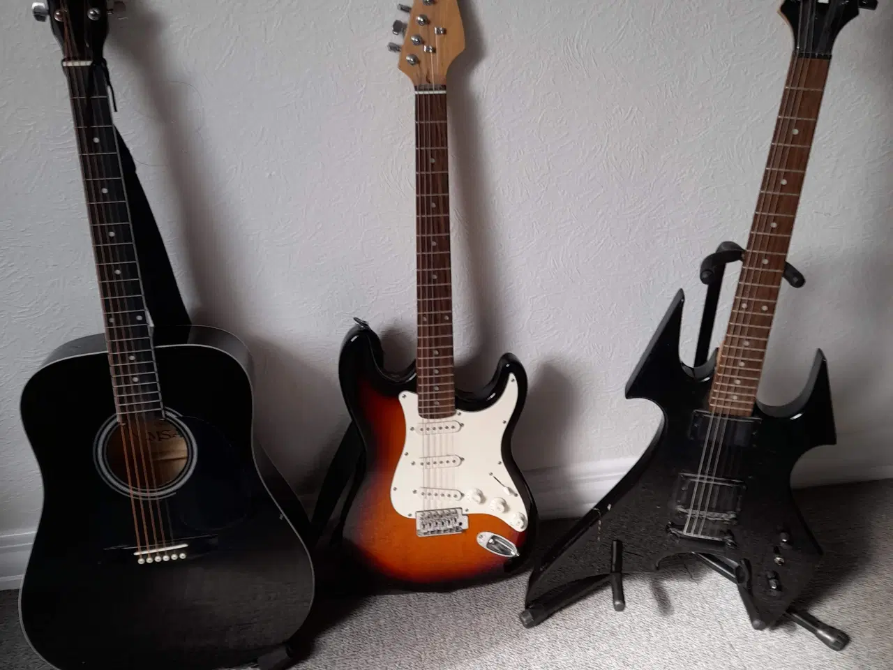 Billede 1 - 3 guitarer sælges 