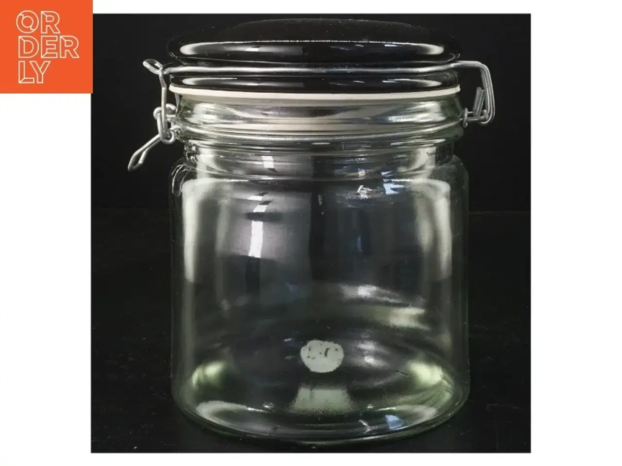 Billede 1 - Opbevaringsglas med sort låg (str. 18 cm)