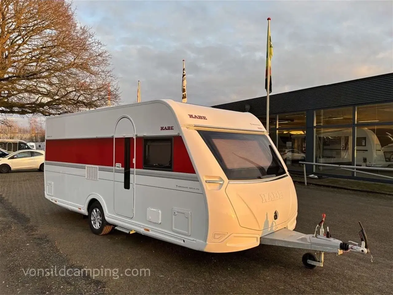 Billede 1 - 2024 - Kabe Smaragd 520 XL KS Premium Line