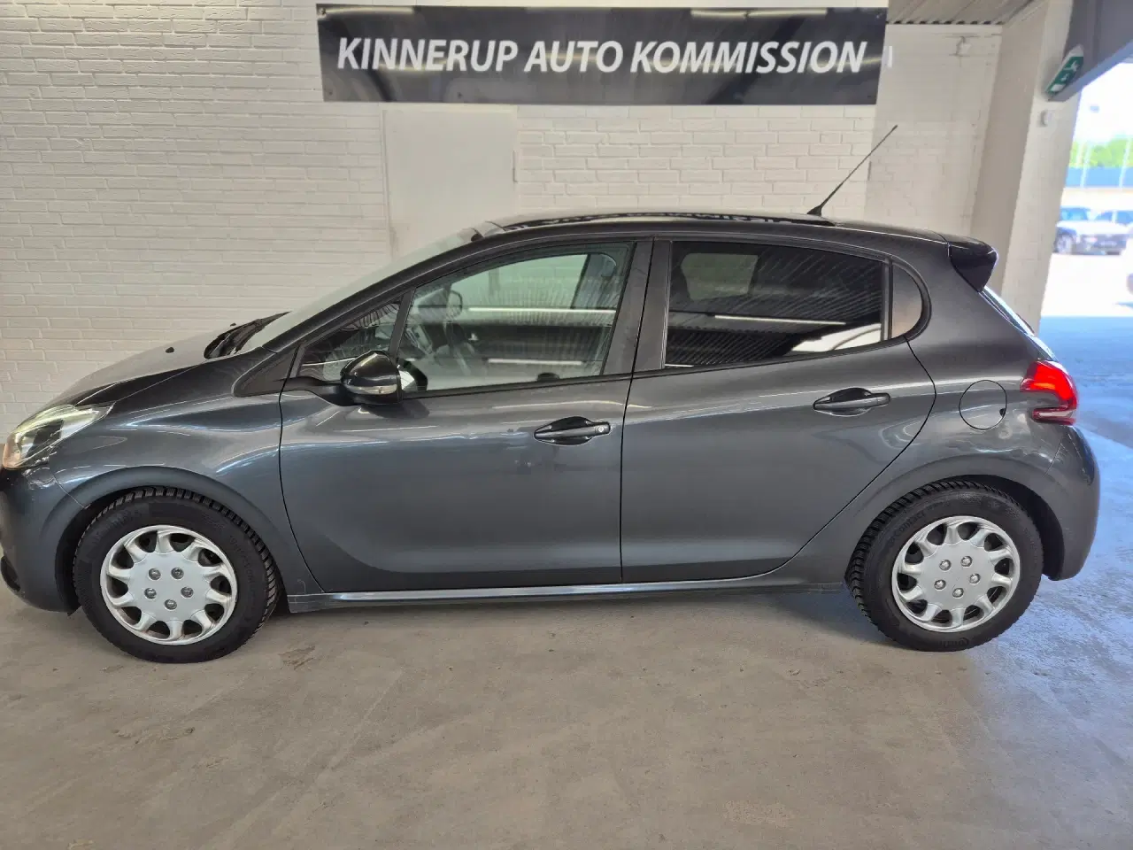 Billede 3 - Peugeot 208 1,6 BlueHDi Desire Sky 100HK 5d