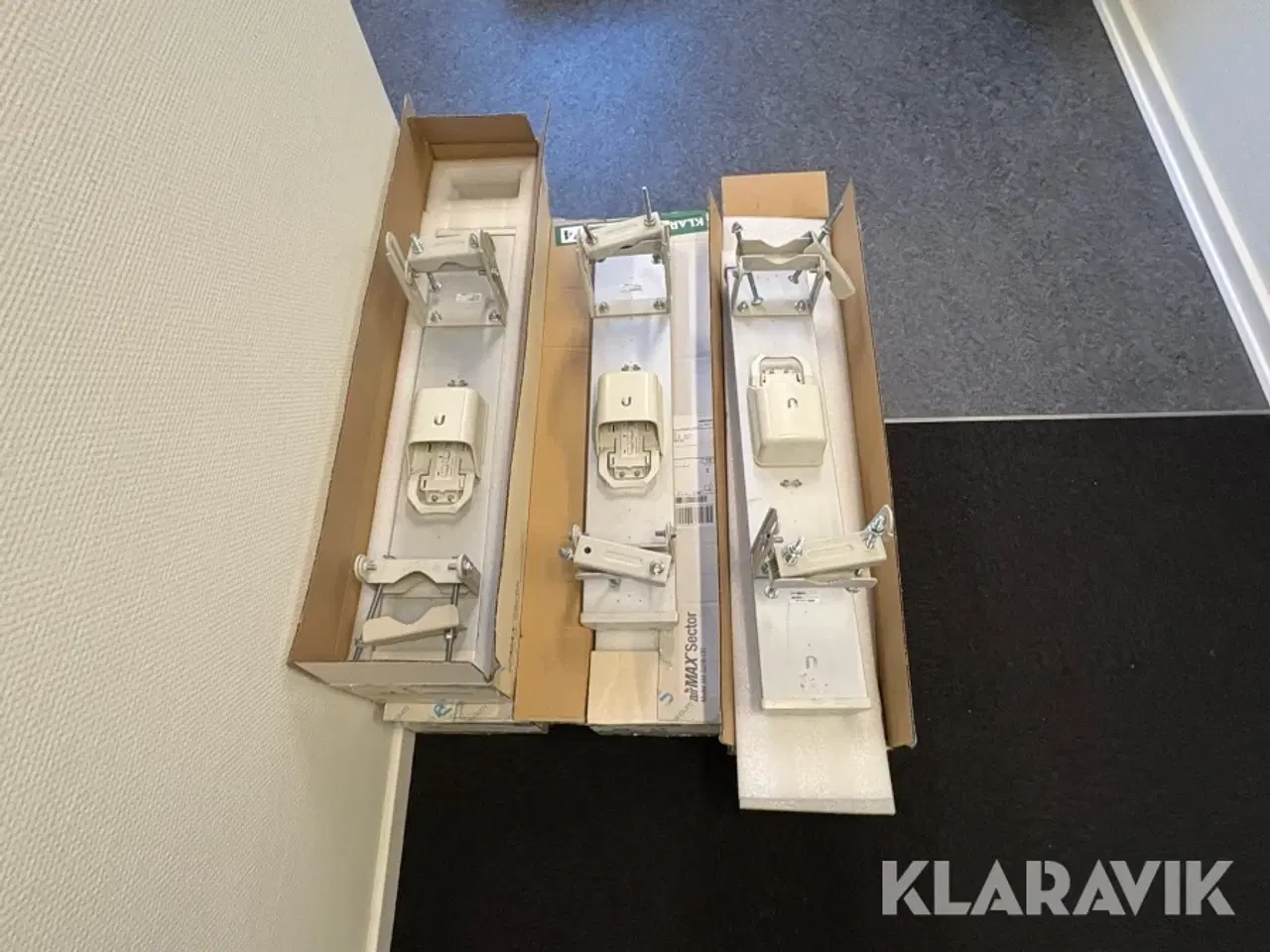 Billede 5 - Sektorantenner Ubiquiti Networks AM-5G19-120 airMAX til trådløst netværk 4 styk