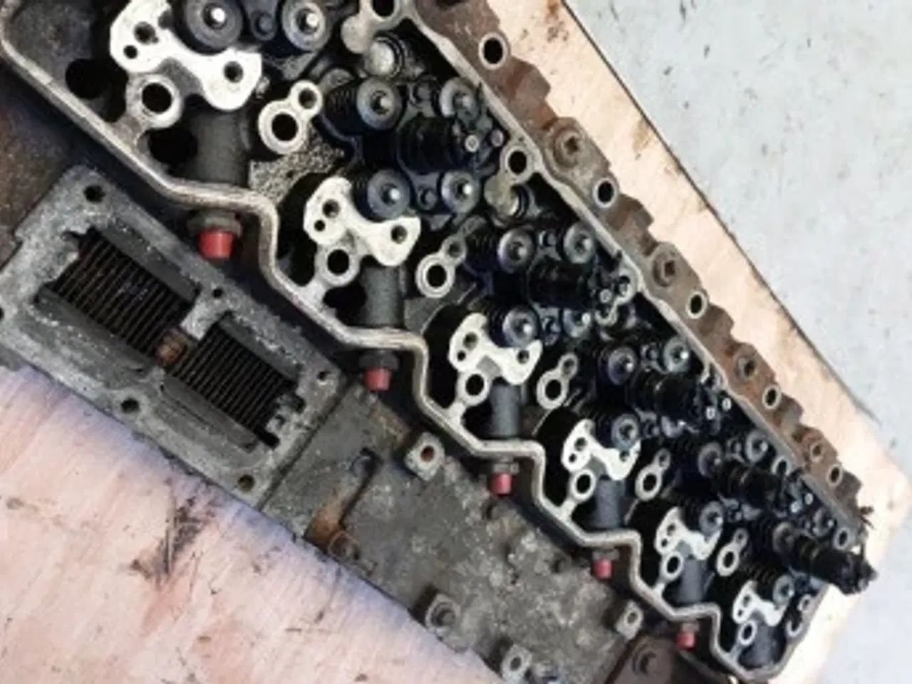 Billede 3 - Cummins QSB6.7 Topstykke